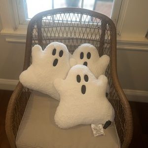Set of 3 Adorable TARGET plush Ghost Pillows